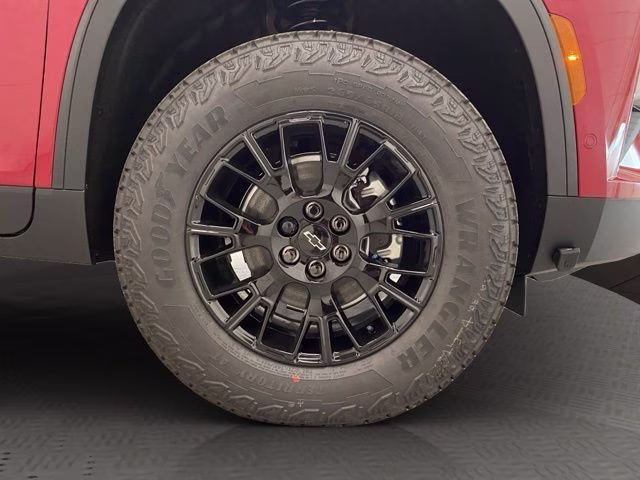 2026 Radiant Red Tintcoat Chevrolet Traverse Z71 AWD SUV