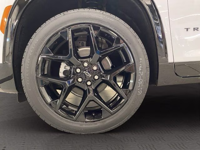 2026 Polar White Tricoat Chevrolet Traverse RS AWD SUV