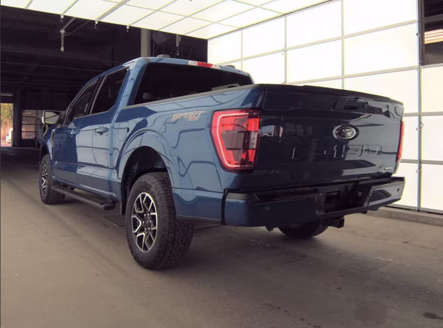2023 Atlas Blue Metallic Ford F-150 XLT 4X4 Truck