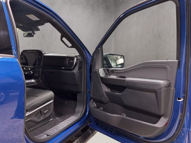 2023 Atlas Blue Metallic Ford F-150 XLT 4X4 Truck