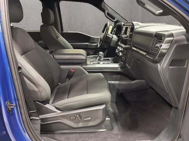 2023 Atlas Blue Metallic Ford F-150 XLT 4X4 Truck