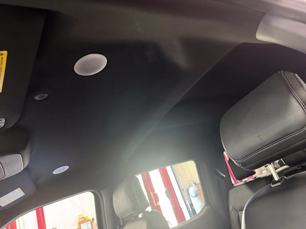 2023 Agate Black Metallic Ford F-150 Lariat 4X4 Truck