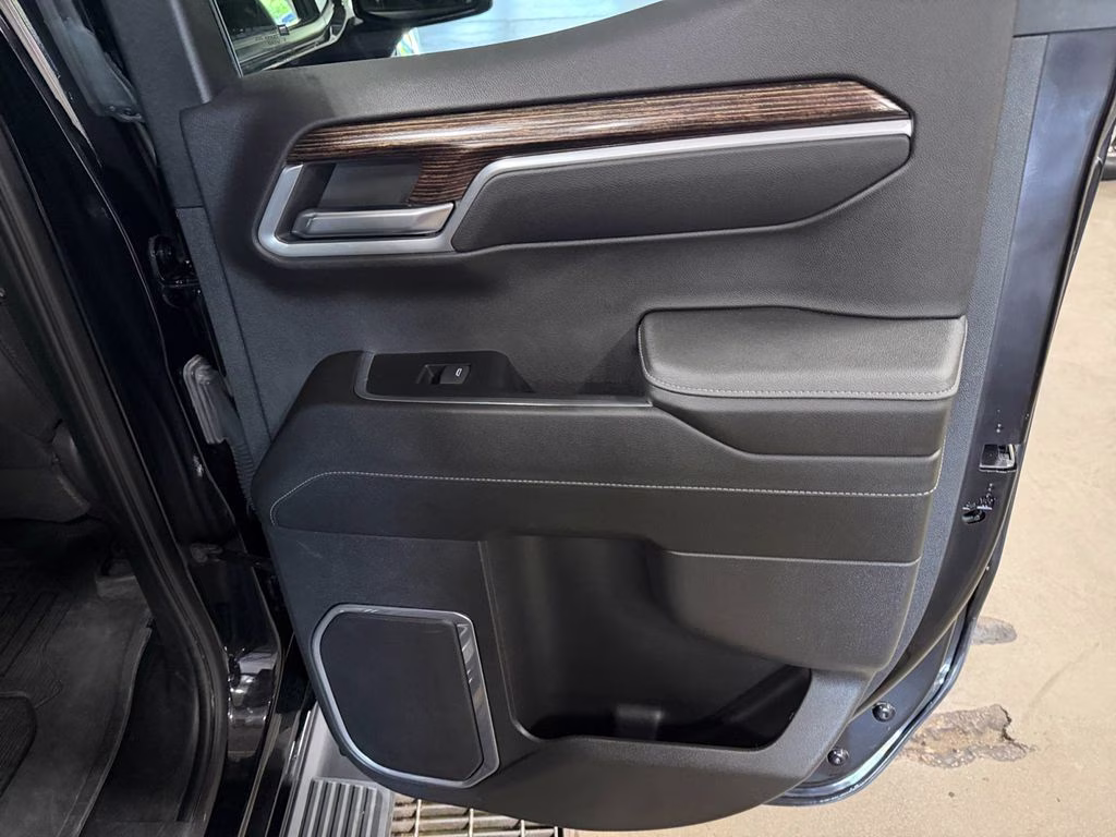 2023 Black GMC Sierra 1500 Elevation 4X4 Truck