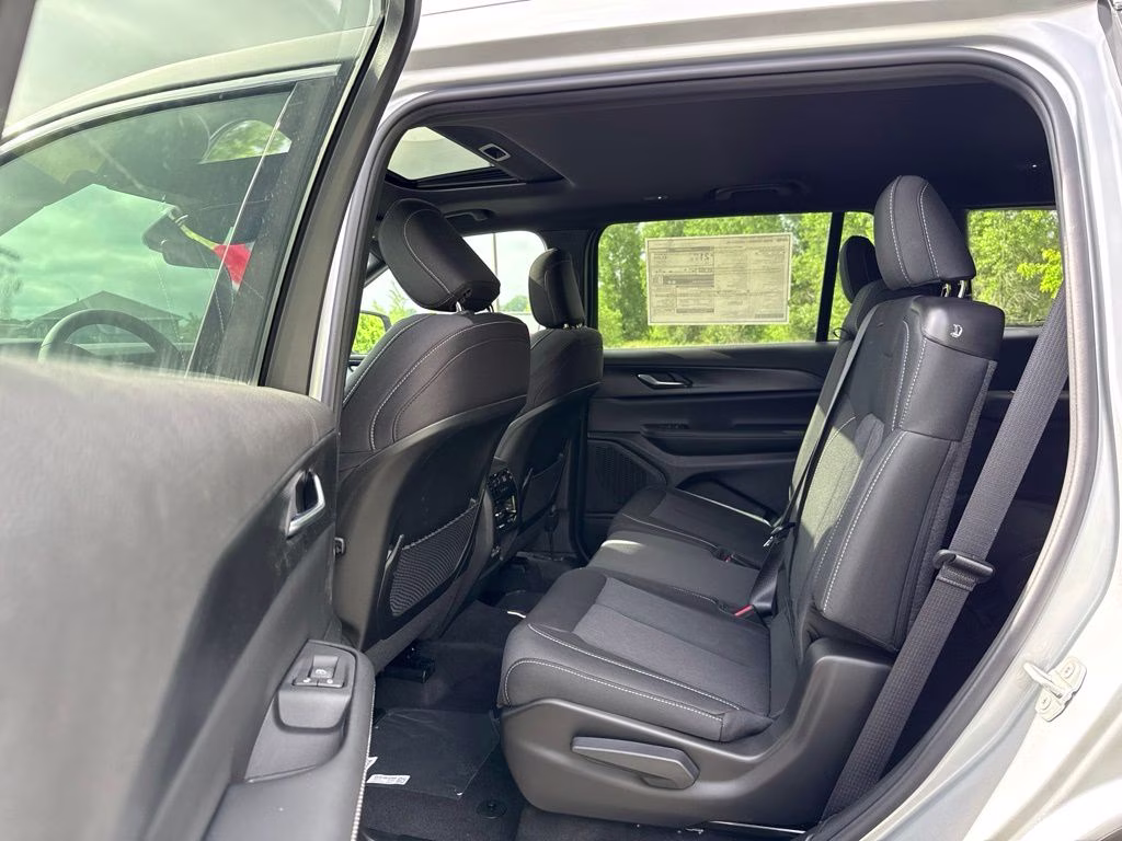 2026 Silver Zynith Jeep Grand Cherokee L Laredo 4X4 SUV