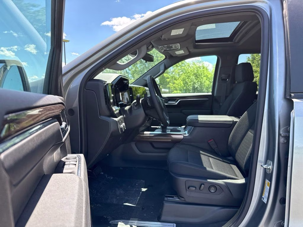 2026 Sterling Gray Metallic Chevrolet Silverado 1500 RST 4X4 Truck