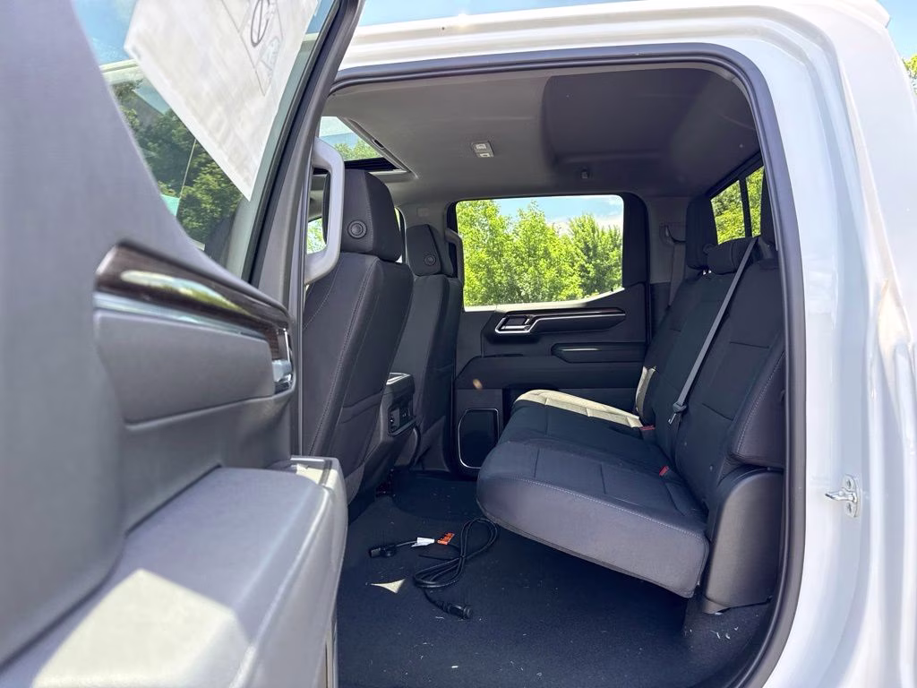 2026 Summit White Chevrolet Silverado 1500 RST 4X4 Truck