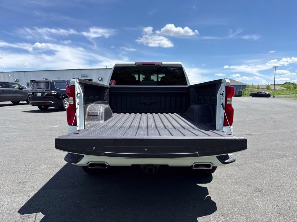 2026 Summit White Chevrolet Silverado 1500 RST 4X4 Truck