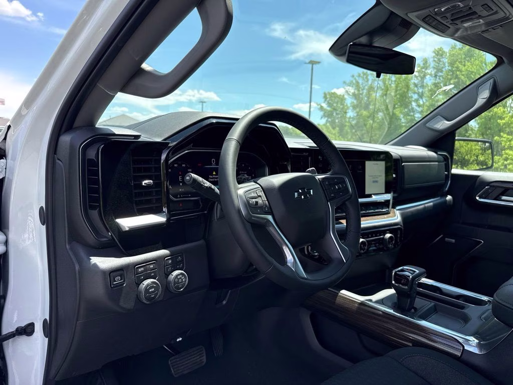 2026 Summit White Chevrolet Silverado 1500 RST 4X4 Truck