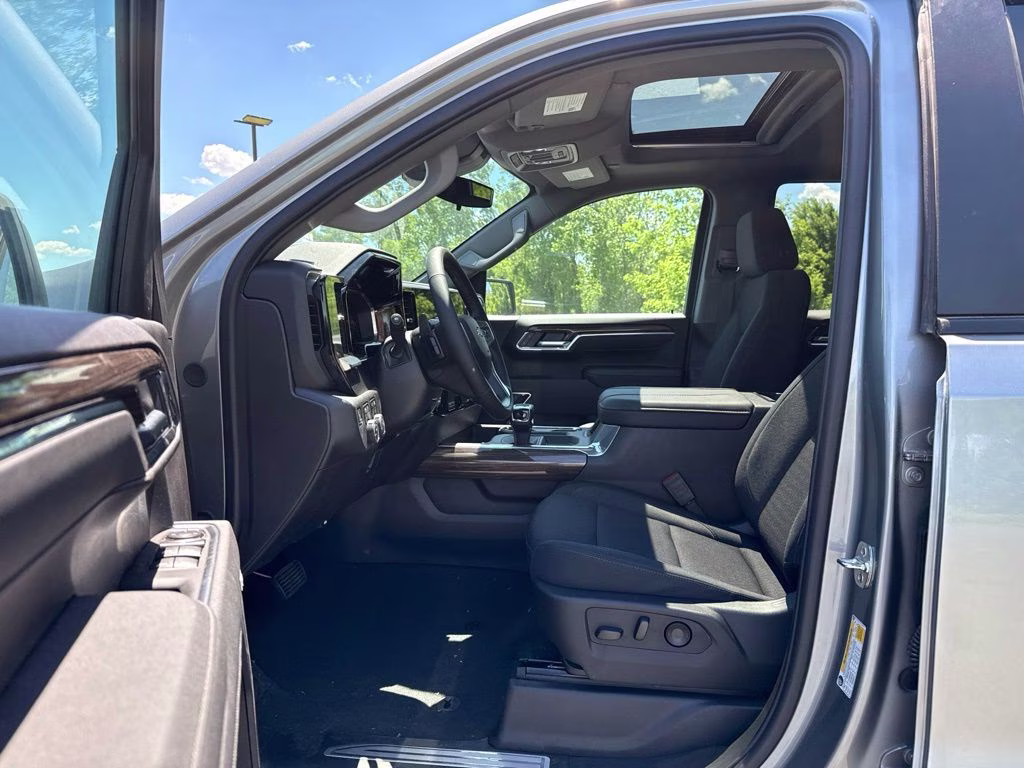 2026 Sterling Gray Metallic Chevrolet Silverado 1500 RST 4X4 Truck