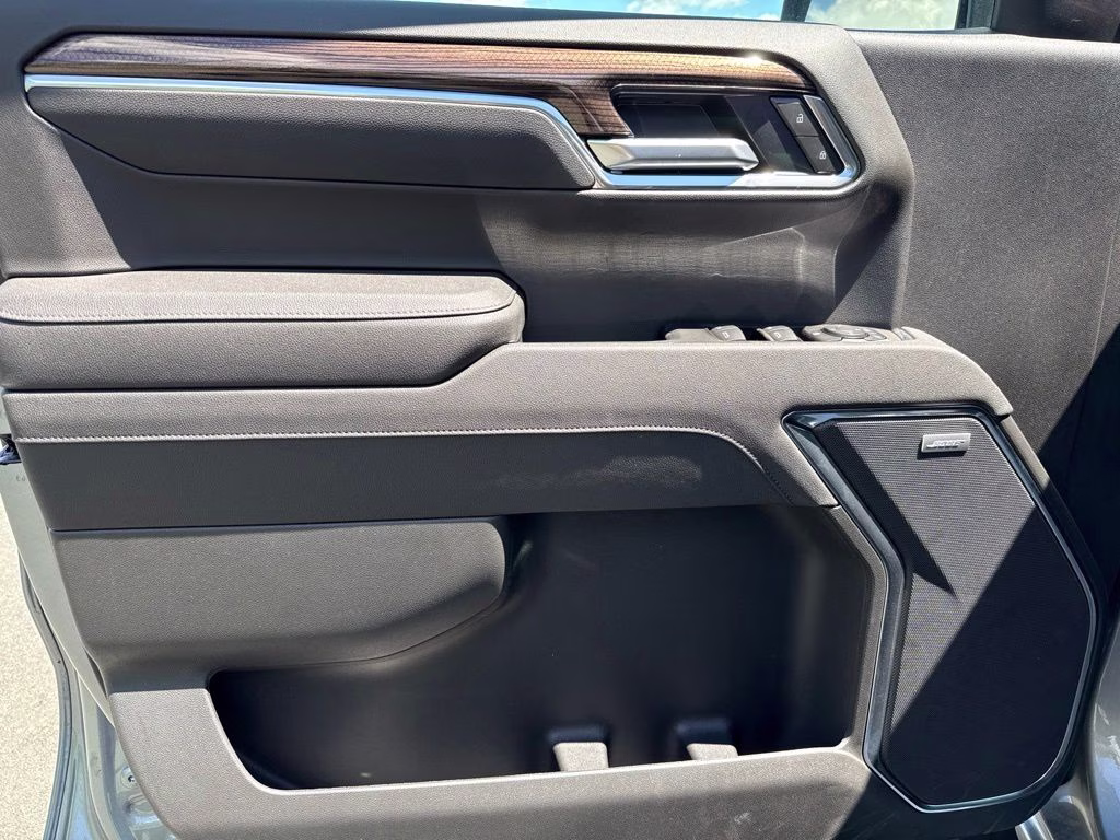 2026 Sterling Gray Metallic Chevrolet Silverado 1500 RST 4X4 Truck
