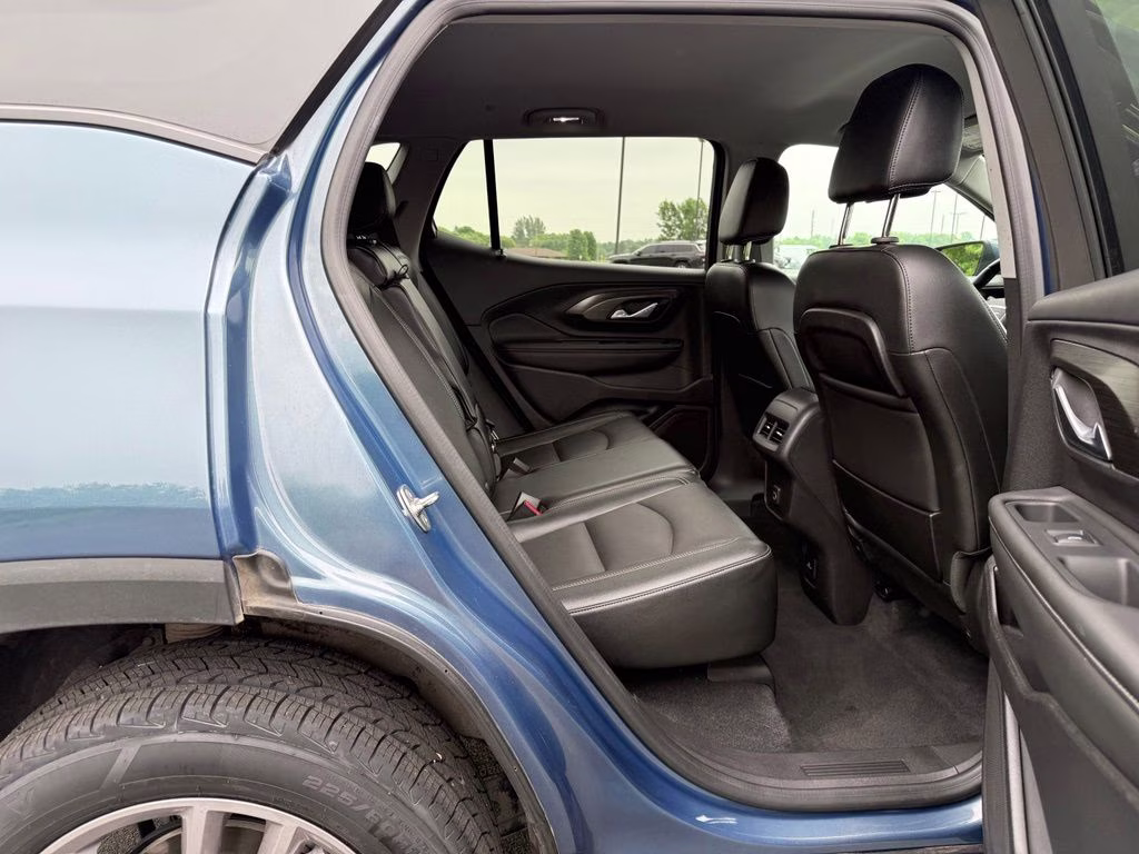 2024 Downpour Metallic GMC Terrain SLT AWD SUV