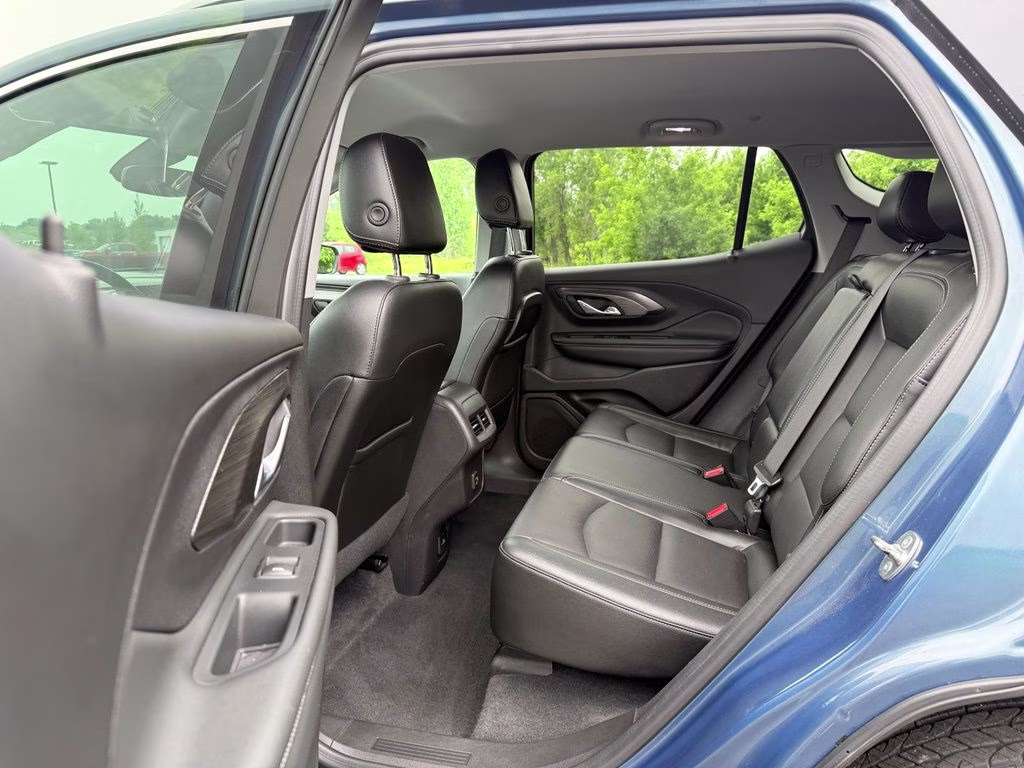 2024 Downpour Metallic GMC Terrain SLT AWD SUV