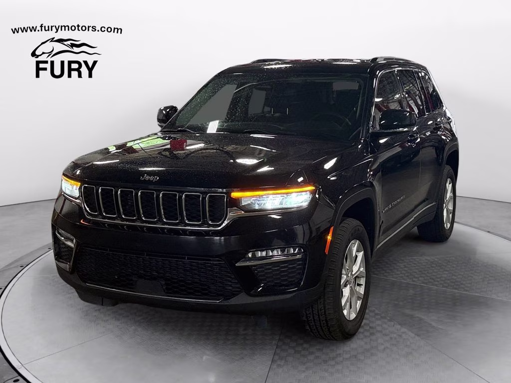 2023 Diamond Black Crystal Pearlcoat Jeep Grand Cherokee Limited w/Preferred Pkg 4X4 SUV