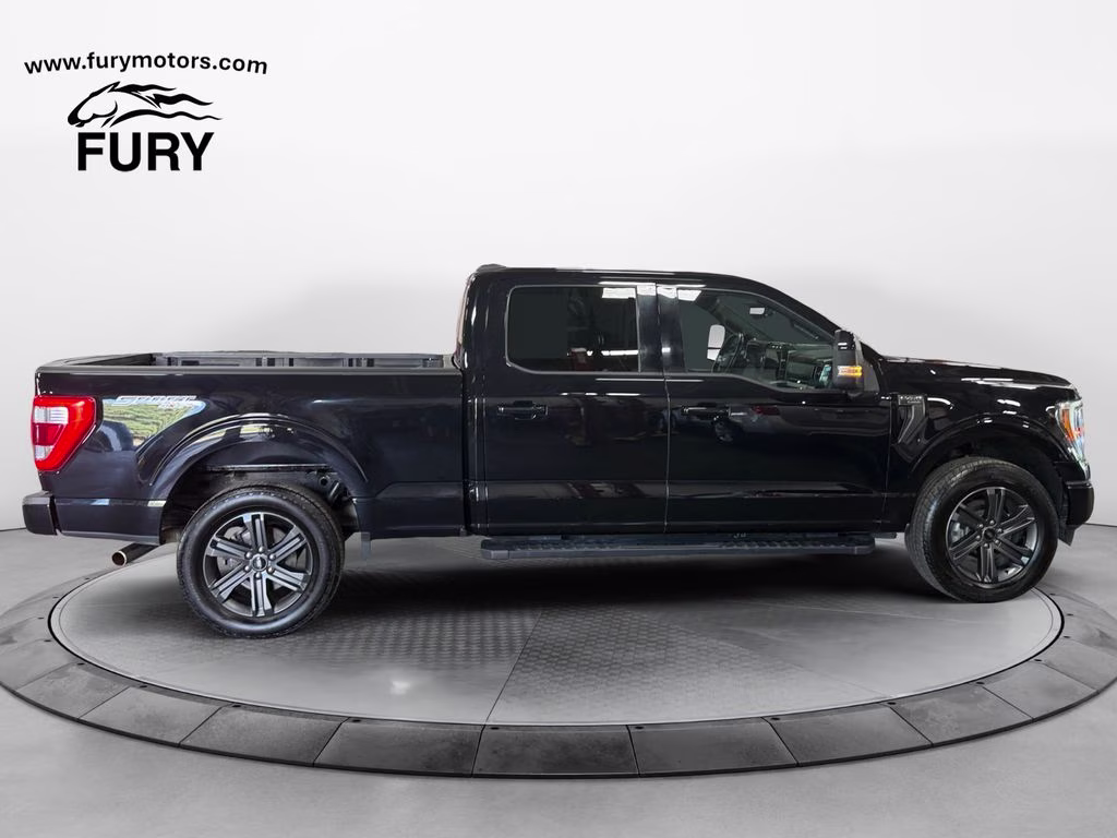 2023 Agate Black Metallic Ford F-150 Lariat 4X4 Truck