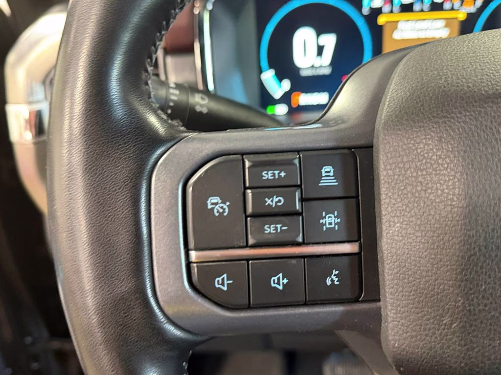 2023 Agate Black Metallic Ford F-150 Lariat 4X4 Truck