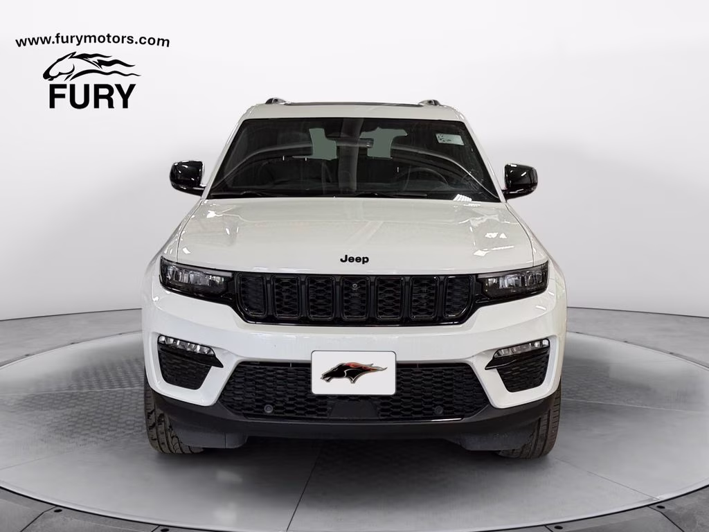 2024 Bright White Clearcoat Jeep Grand Cherokee Limited 4X4 SUV