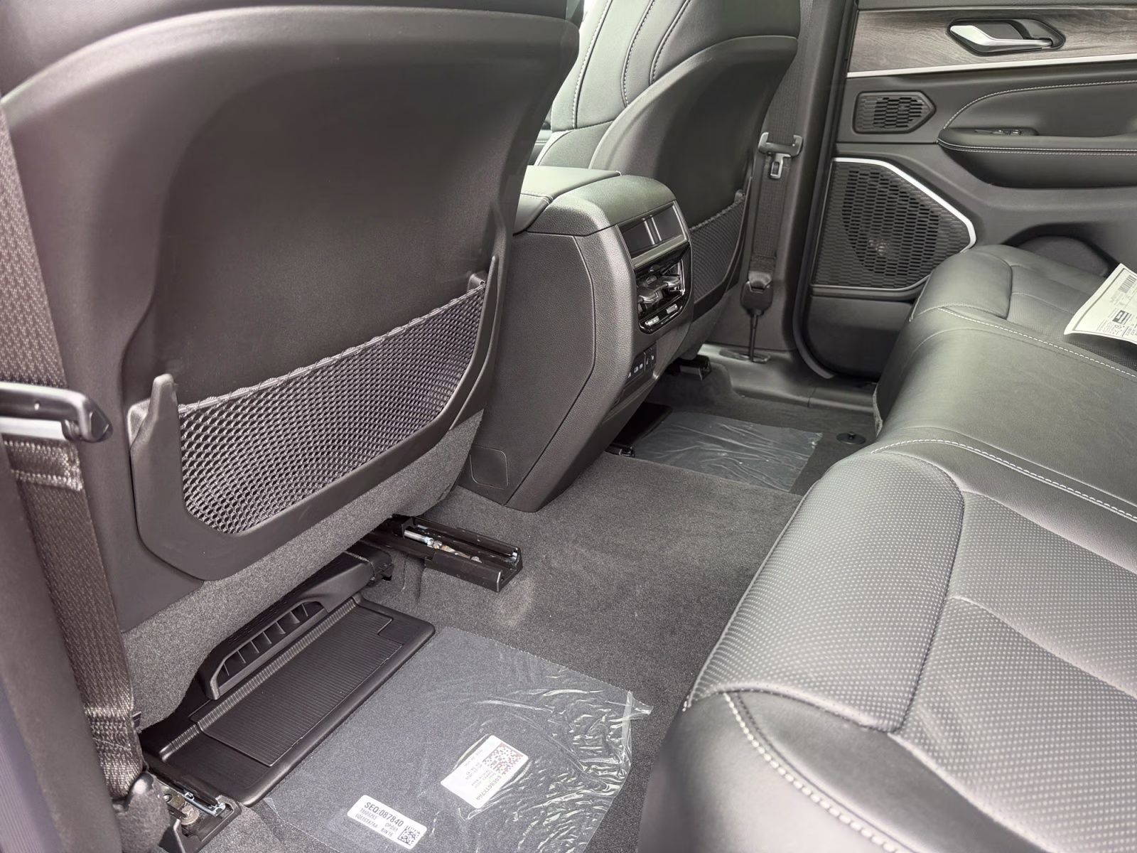 2026 Baltic Gray Metallic Clearcoat Jeep Grand Cherokee Limited Reserve 4X4 SUV