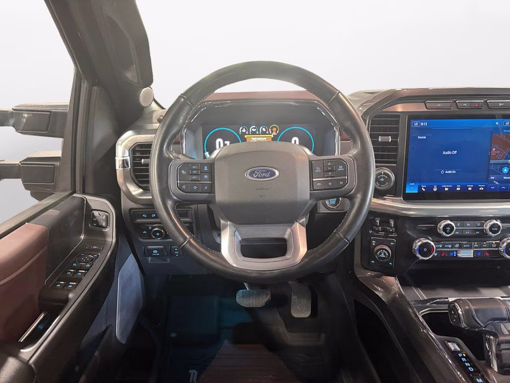 2023 Agate Black Metallic Ford F-150 Lariat 4X4 Truck
