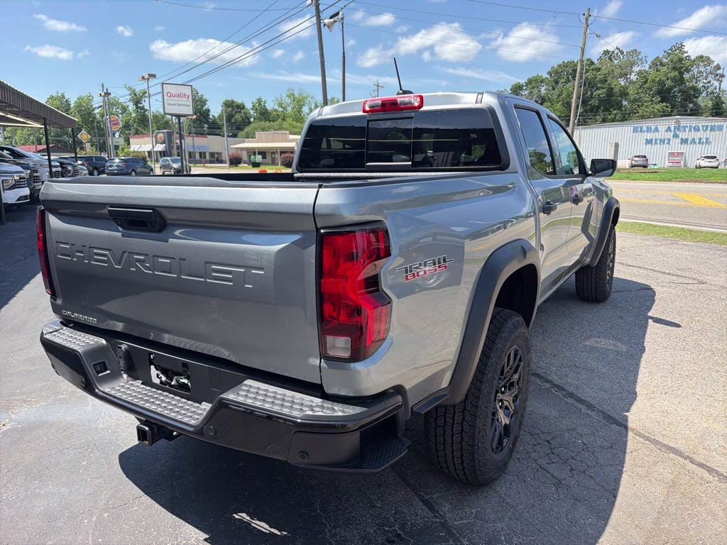 2026 Sterling Gray Metallic Chevrolet Colorado Trail Boss 4X4 Truck