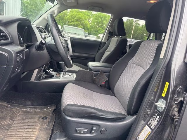 2018 Magnetic Gray Metallic Toyota 4Runner SR5 4X4 SUV