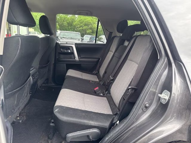 2018 Magnetic Gray Metallic Toyota 4Runner SR5 4X4 SUV