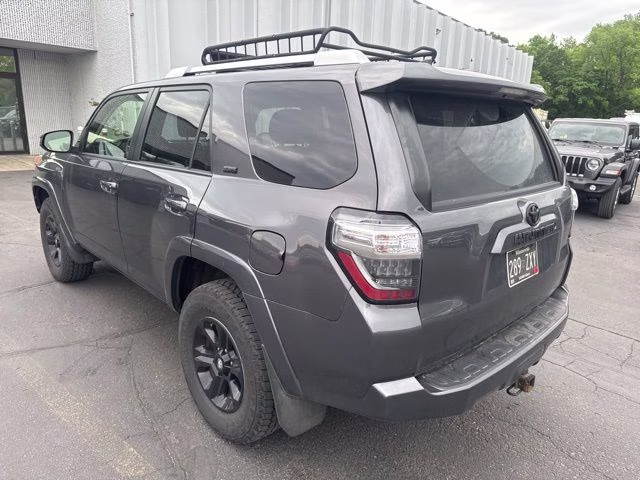 2018 Magnetic Gray Metallic Toyota 4Runner SR5 4X4 SUV