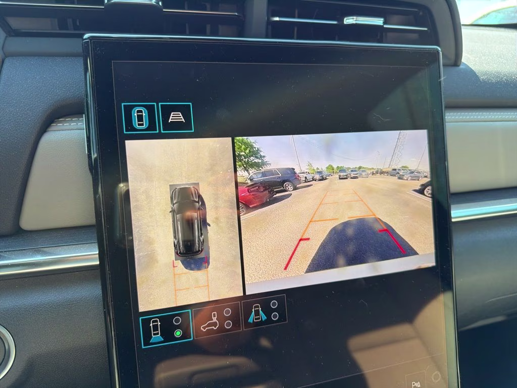 2025 Summit White GMC Terrain Elevation FWD SUV