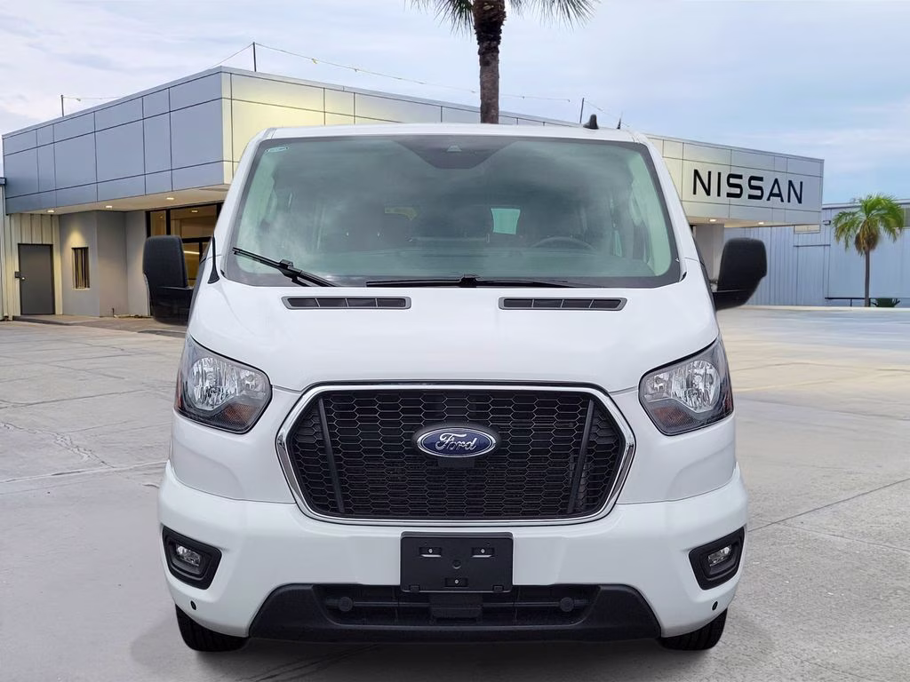 2024 Oxford White Ford Transit-350 XLT RWD Crossover
