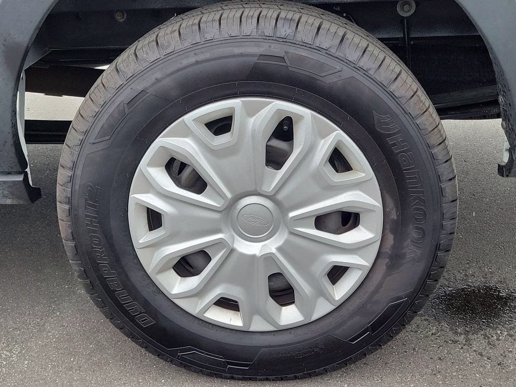 2024 Oxford White Ford Transit-350 XLT RWD Crossover