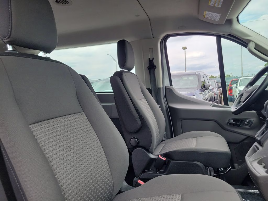2024 Oxford White Ford Transit-350 XLT RWD Crossover