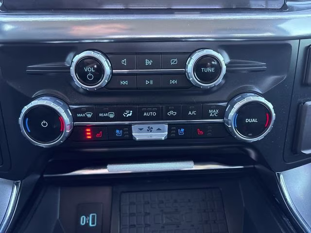 2023 Black Ford F-150 Lariat 4X4 Truck