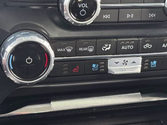 2023 Black Ford F-150 Lariat 4X4 Truck
