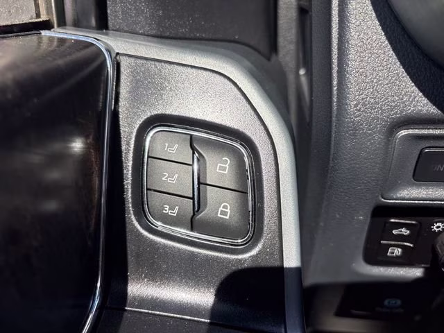 2023 Black Ford F-150 Lariat 4X4 Truck