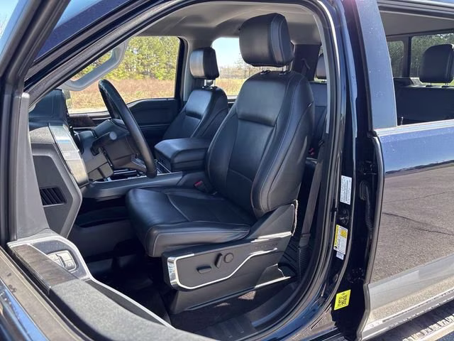 2023 Black Ford F-150 Lariat 4X4 Truck