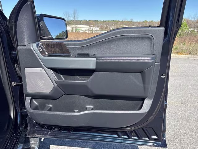 2023 Black Ford F-150 Lariat 4X4 Truck
