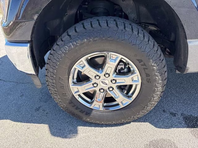 2023 Black Ford F-150 Lariat 4X4 Truck