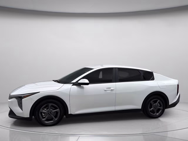 2025 Snow White Pearl Kia K4 LXS FWD Sedan