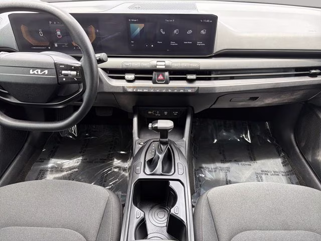 2025 Snow White Pearl Kia K4 LXS FWD Sedan