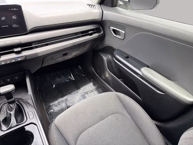 2025 Snow White Pearl Kia K4 LXS FWD Sedan