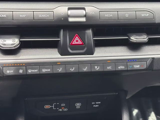 2025 Snow White Pearl Kia K4 LXS FWD Sedan