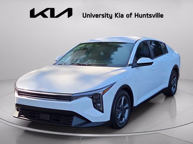2025 Snow White Pearl Kia K4 LXS FWD Sedan