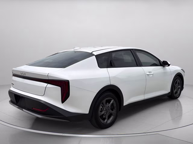 2025 Snow White Pearl Kia K4 LXS FWD Sedan