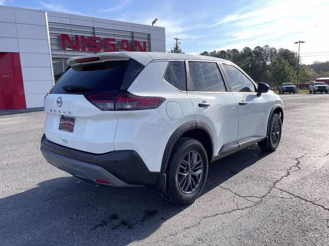 2022 Glacier White Nissan Rogue S FWD SUV