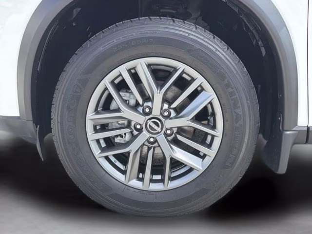 2022 Glacier White Nissan Rogue S FWD SUV