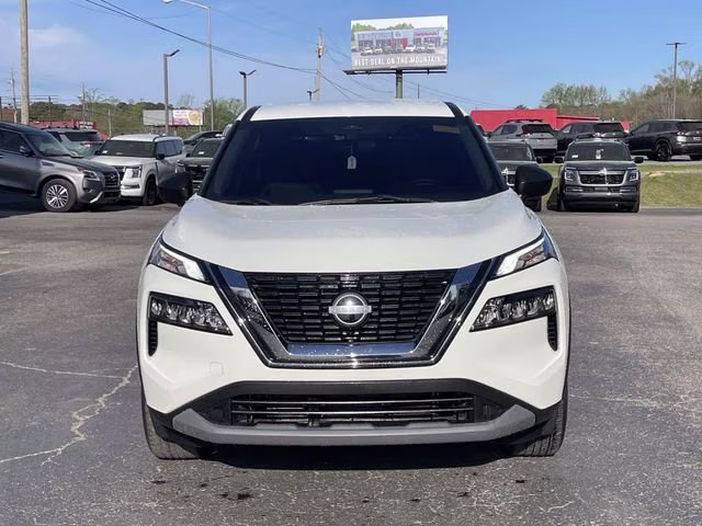 2022 Glacier White Nissan Rogue S FWD SUV