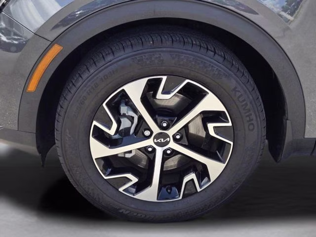 2024 Gravity Gray Kia Sportage EX AWD SUV