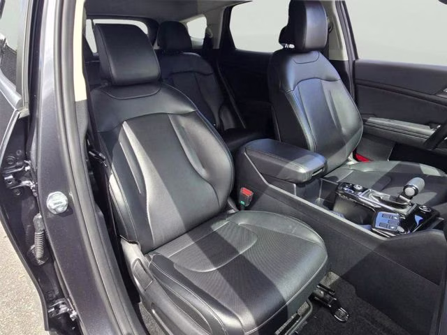 2024 Gravity Gray Kia Sportage EX AWD SUV