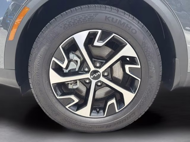 2024 Gravity Gray Kia Sportage EX AWD SUV