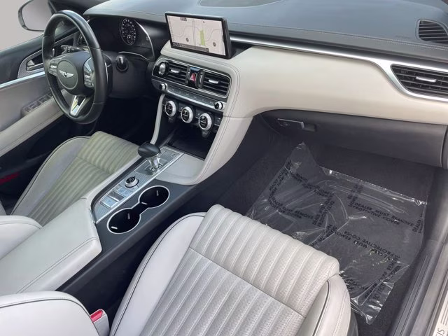 2023 Uyuni White Genesis G70 2.0T RWD Sedan