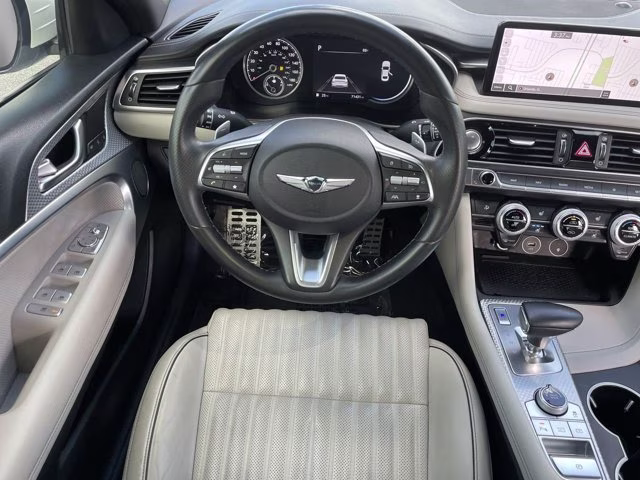 2023 Uyuni White Genesis G70 2.0T RWD Sedan